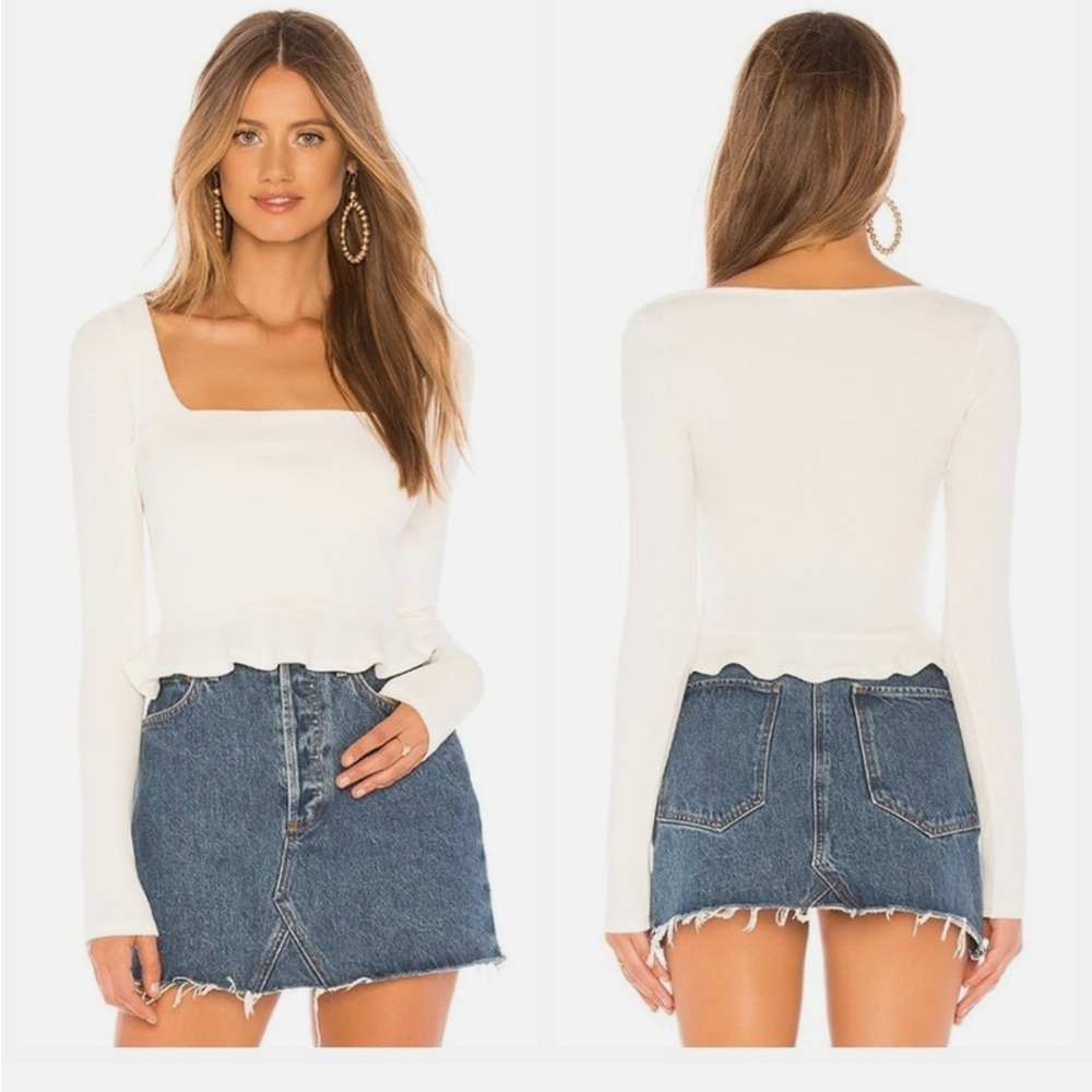 Superdown Priscilla Ribbed Top Flounce Hem Size S